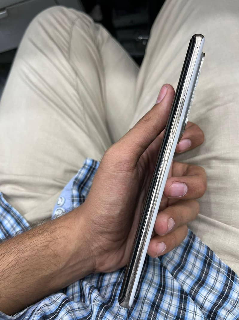 Infinix Zero 30 10
