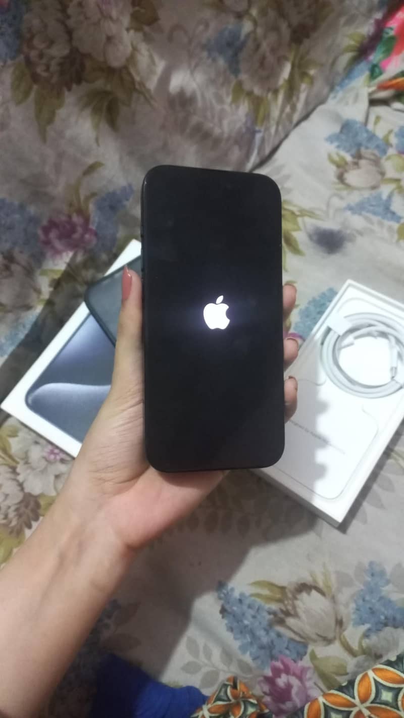 iphone 15 pro 1