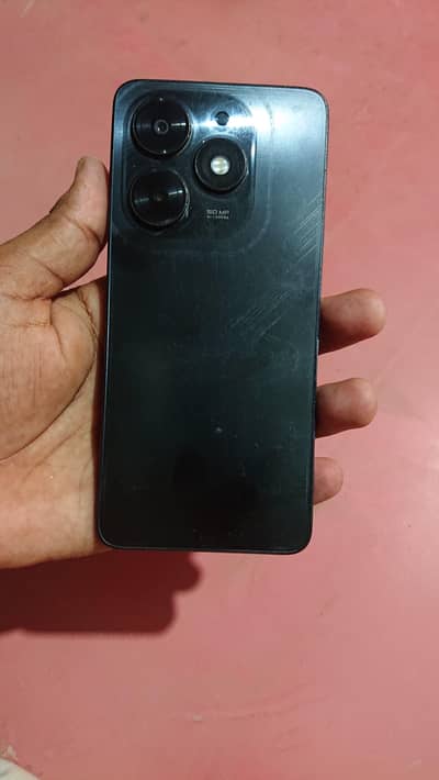 Tecno spark 20c, 4 64 - 10 by 9 condition  with box