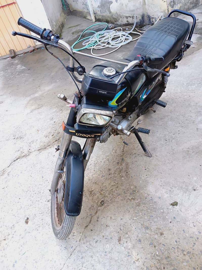 Unique 70 Cc 5