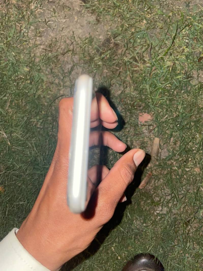 Iphone SE 2022 2