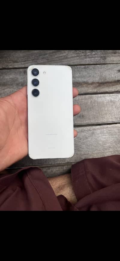 10 BY 9.5 ALL OKY 8 128GB