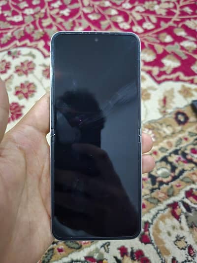 Samsung Galaxy Z Flip 7,