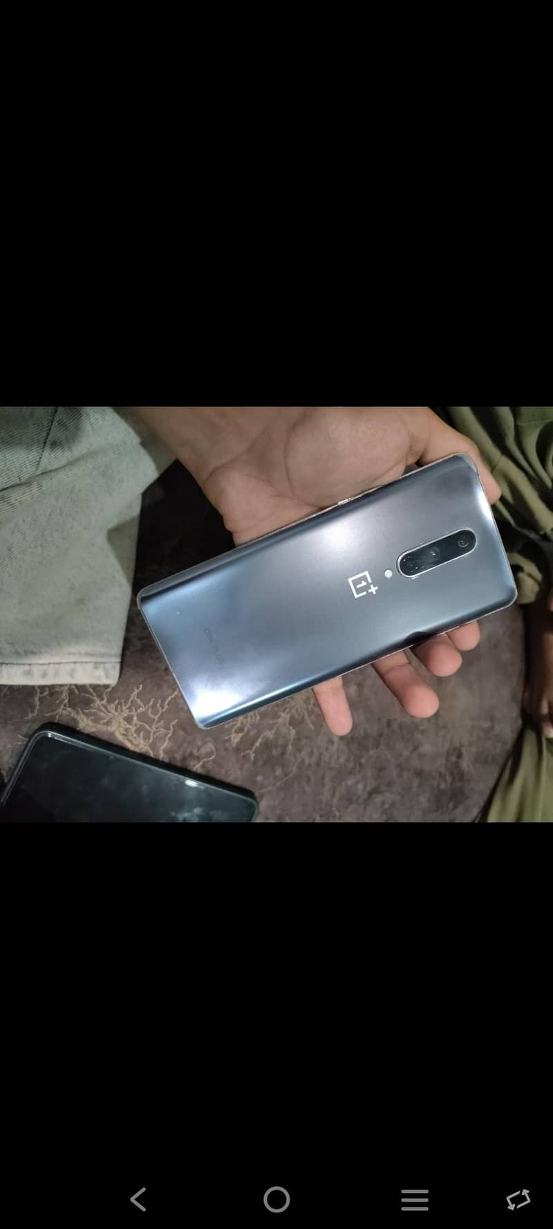 one plus 8 Mobile 1