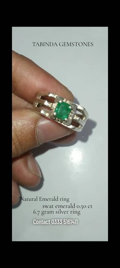 Emerald silver ring