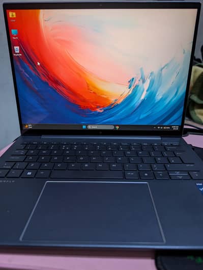 hp dragonfly G3 ( intel i7-12th gen 16/512 )