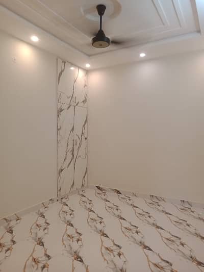 2 bed upper portion for boys for rent in alfalah near lums dha lhr