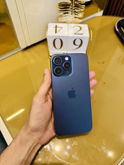 iPhone 15 Pro Max 256Gb