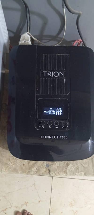 Trion connect 1200 1.0kw UPS