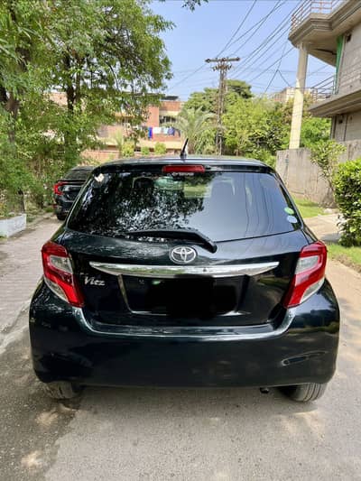 Toyota Vitz spider shape total Geniune