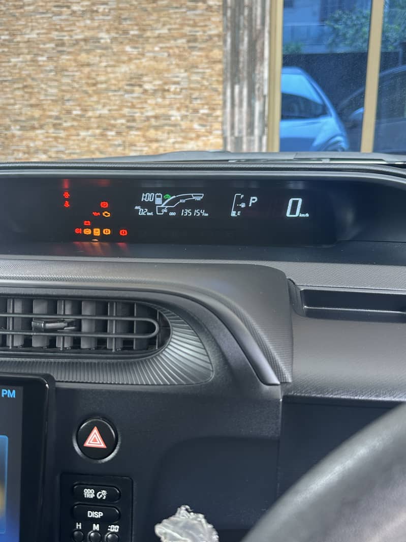 Good condition car 4