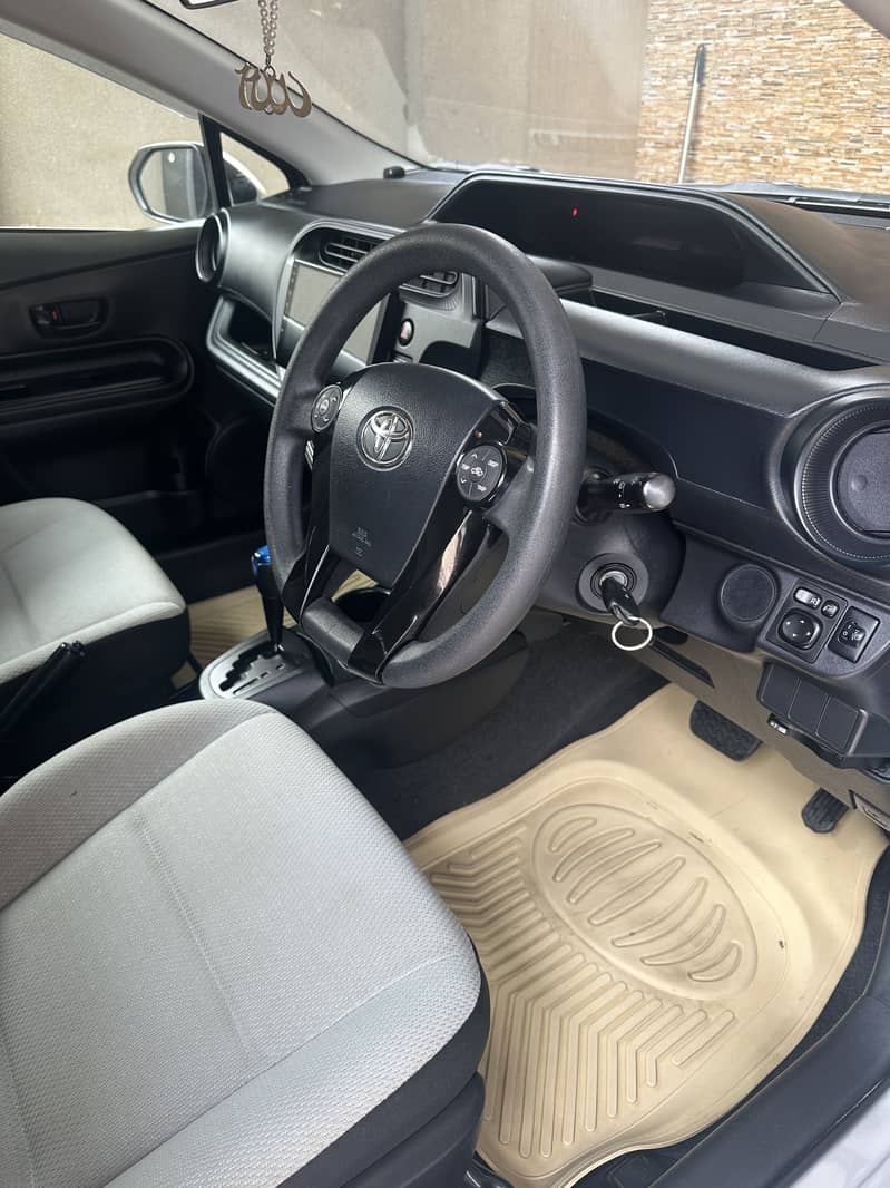 Good condition car 5