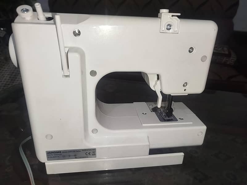 janome sewing machine 7