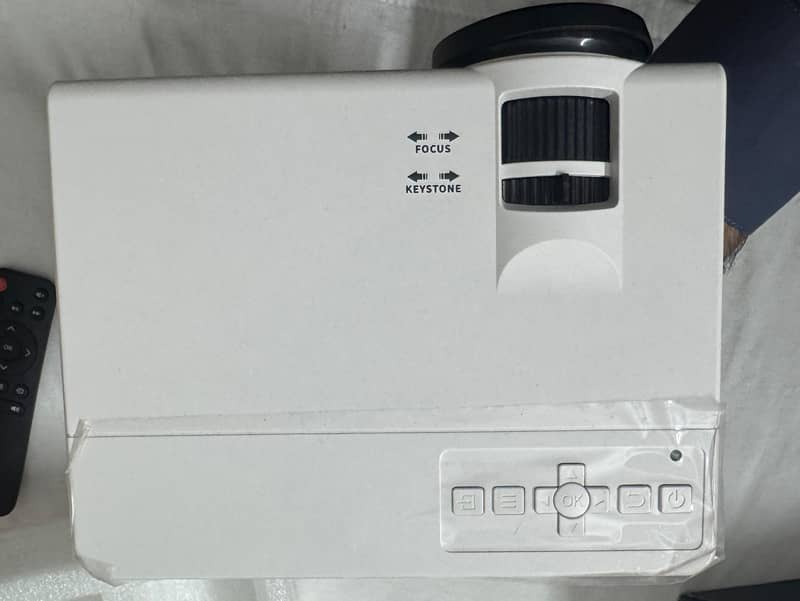 LED Projector & Mobile Gaming Controller 9