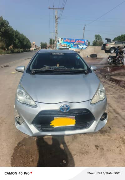 Toyota aqua hybrid 2019 model