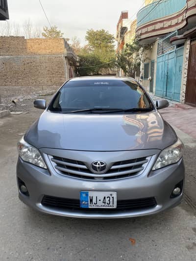 Toyota Corolla Altis 2012