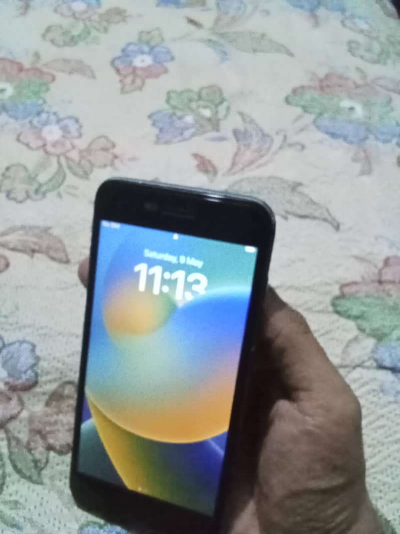iphone 8plus (256GB) 5