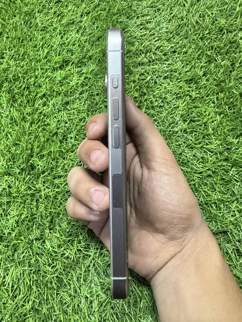 Iphone 15 pro 5