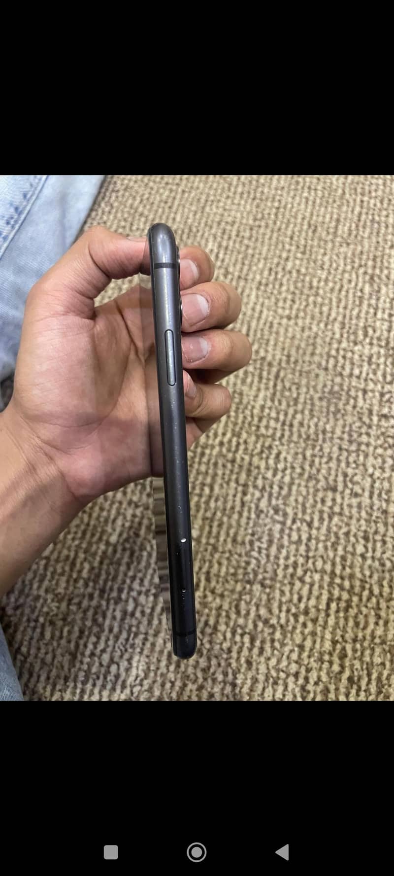 iPhone 11 3