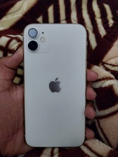 iPhone 11 10 by 10 condition