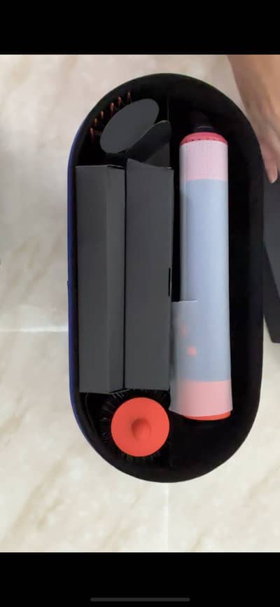 Dyson Airwrap HS08 Original – Like New