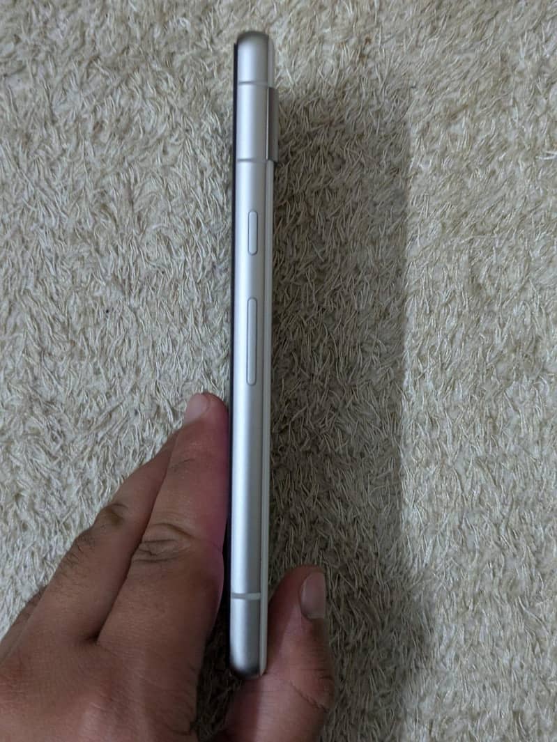 Google Pixel 7a 3