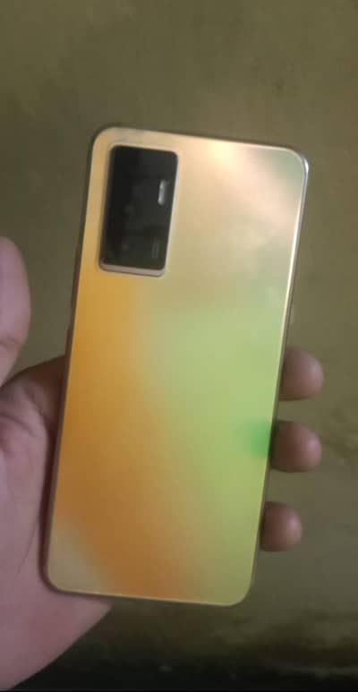 mobile 8+4/128