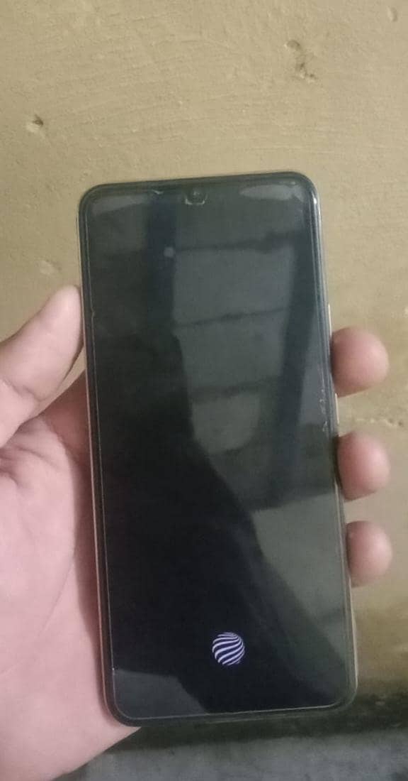 mobile 8+4/128 3