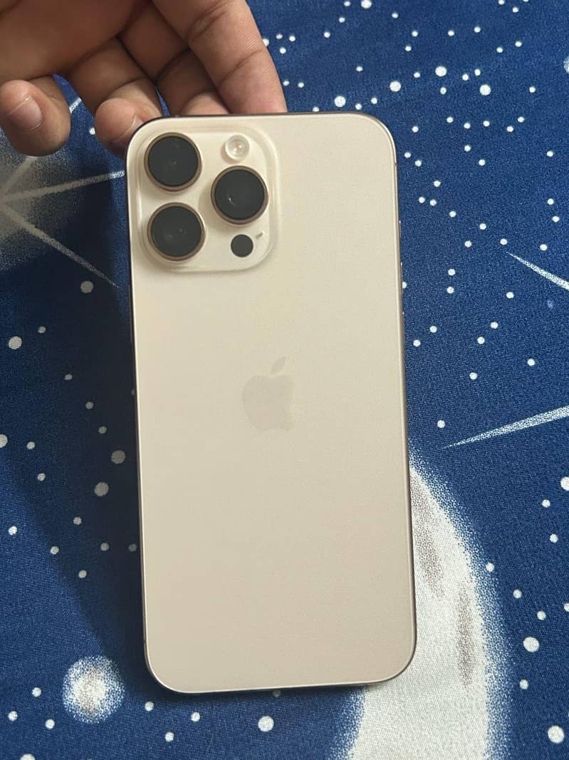 iphone 16 pro max 3