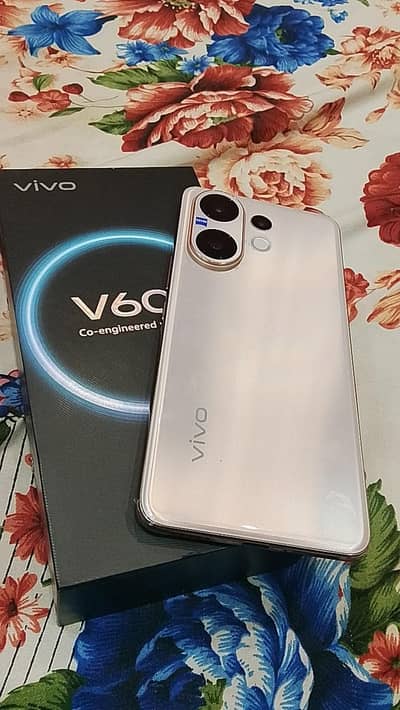 vivo v 60 with complete box 12 256 condition 10by10