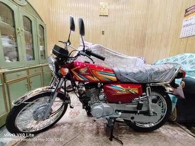 Honda cg 125 2026 model hai just 19 km Chala hai number laga hai