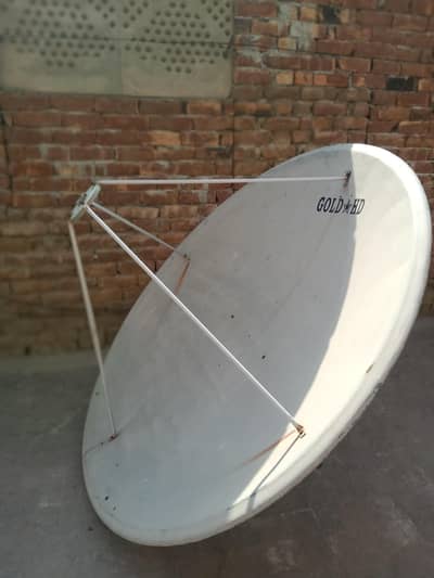 6 ft Dish For Sale