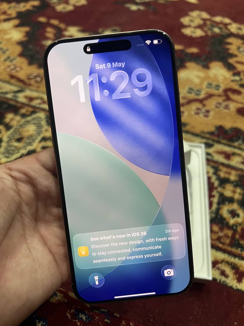 iphone 16 pro max 2