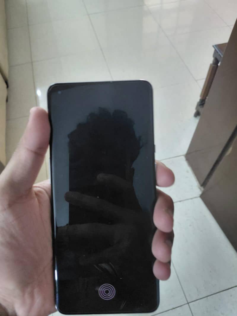 OnePlus 9 pro 0