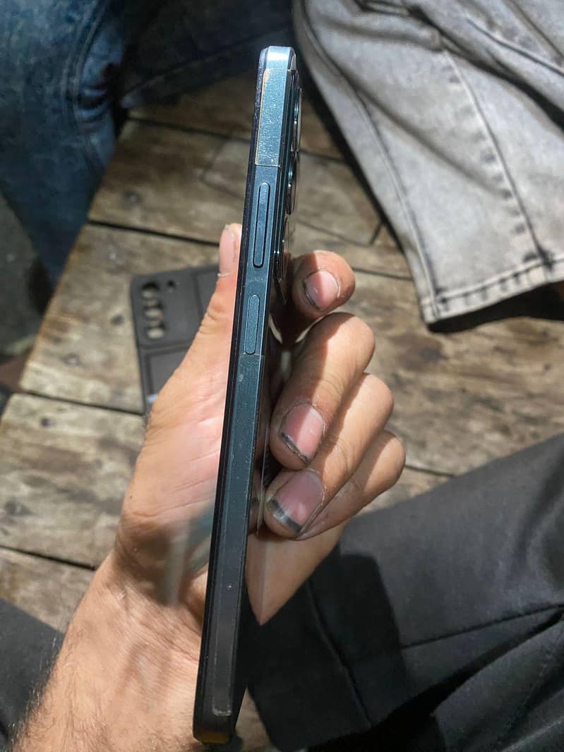 realme 2