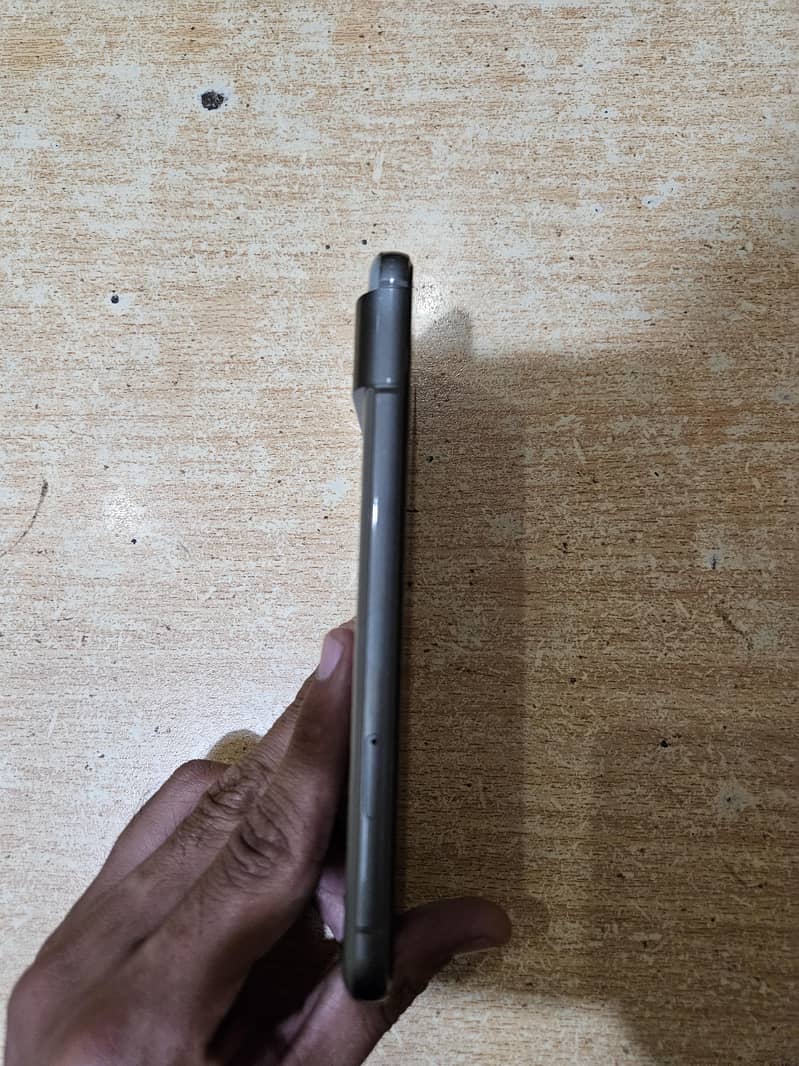 Google pixel 8 2