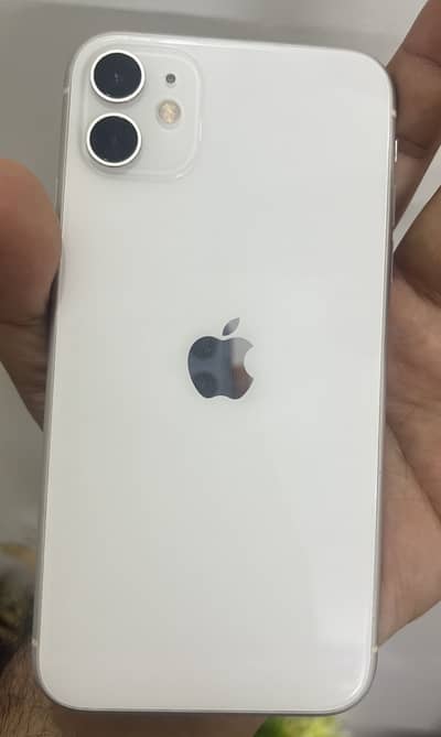 Iphone 11, 128GB, PTA Approved. 65k