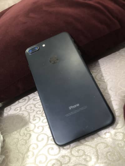i phone 7 Plus 32 GB PTA Approved