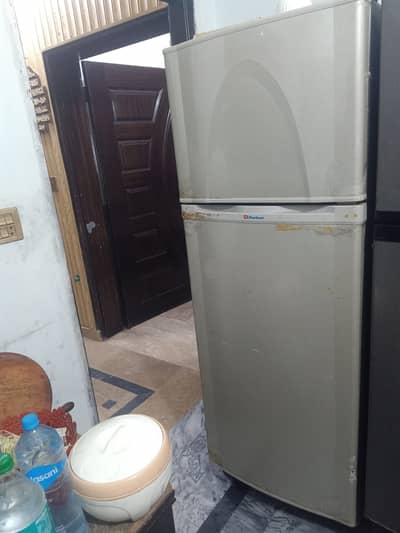 I want to sell my dawlance Refrigerator. . .