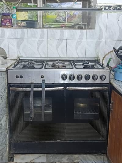 Cooking Range (05x Burners)