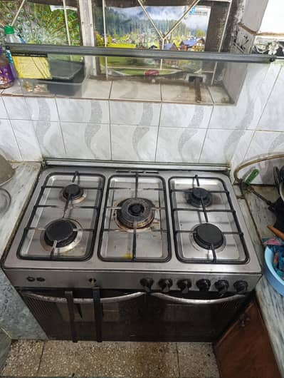 Cooking Range (05x Burners)