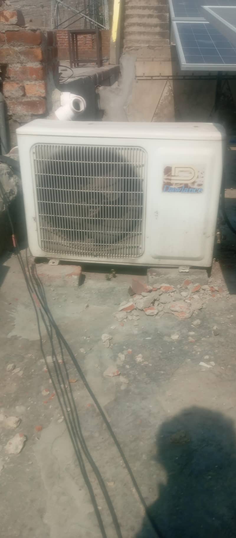 1.5 ton Dawlance split ac 1