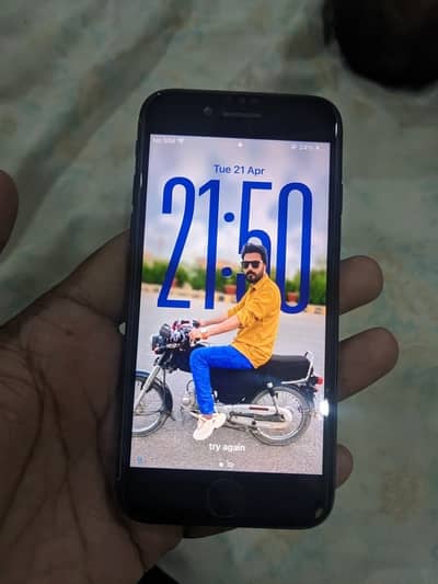 iPhone se 2022 3rd generation 90 health