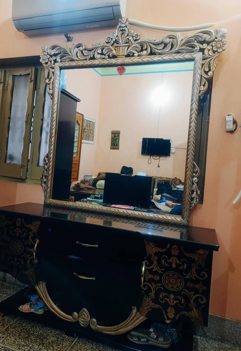Dressing Table 1