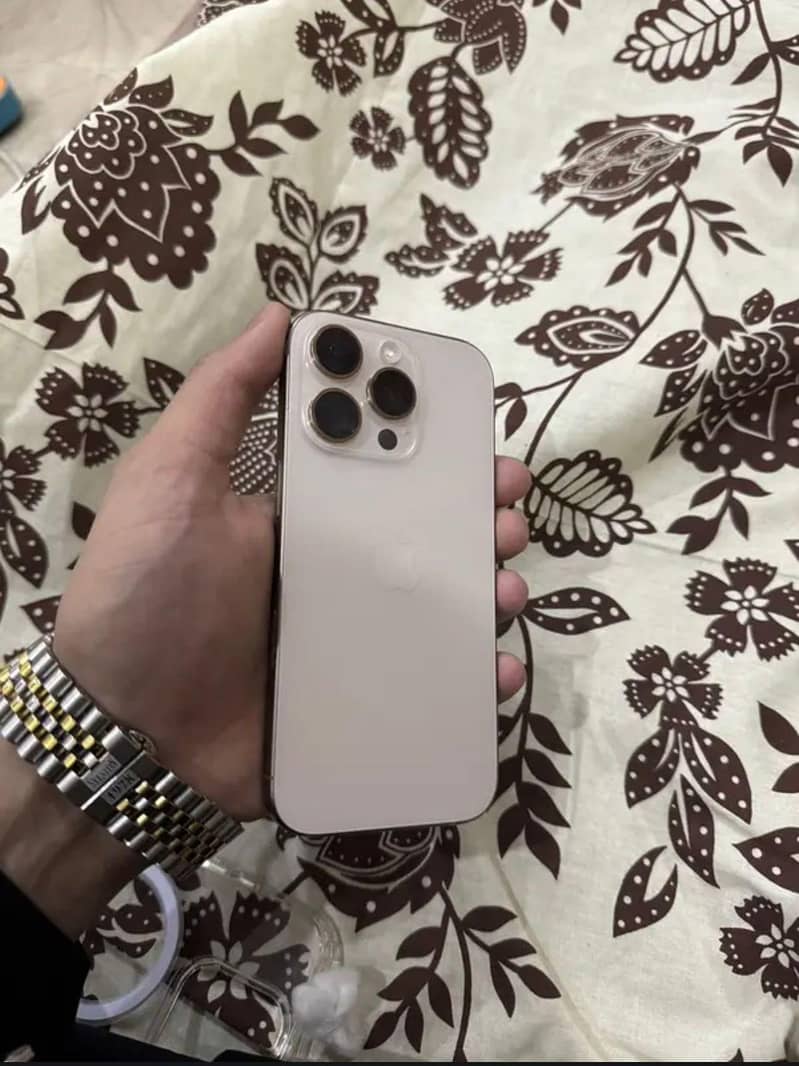 16 pro 0