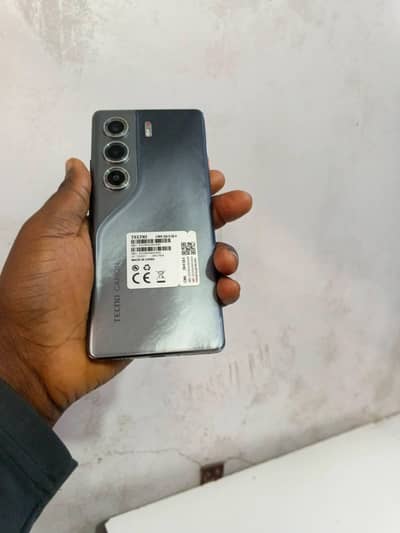 camon 40 pro