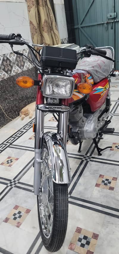 HONDA CG125 BRAND NEW CONDITION