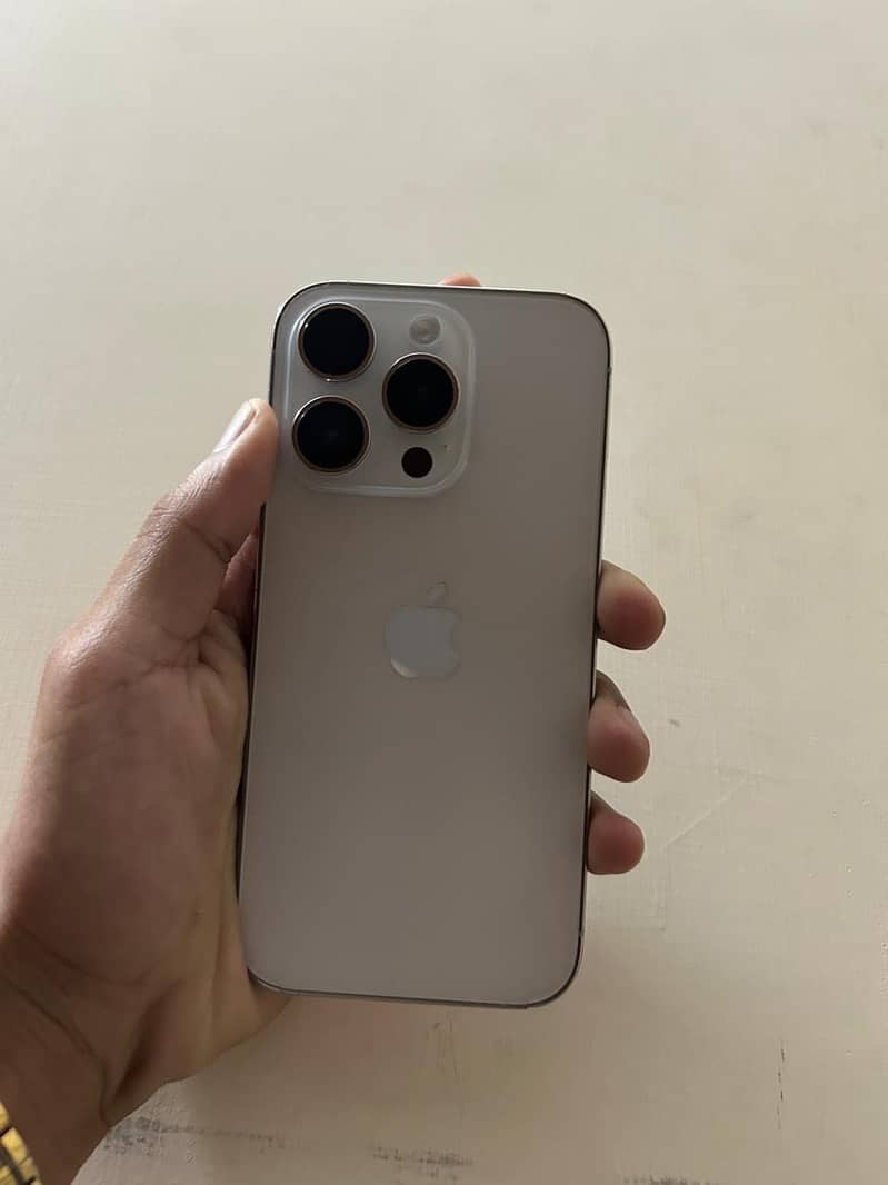 IPHONE 14 PRO 0