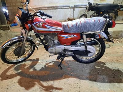 Honda cg125 Euro II (09/2016) Karachi no *0321*2889915*