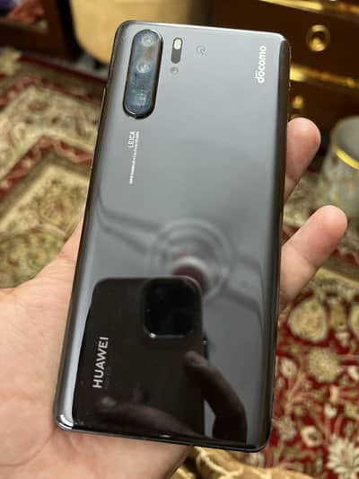 Huawei p30pro  6 gb ram 128 room